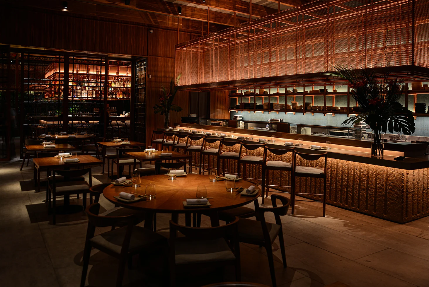 Elegant bar with premium drinks and modern design at Osaka Sushi Rest.